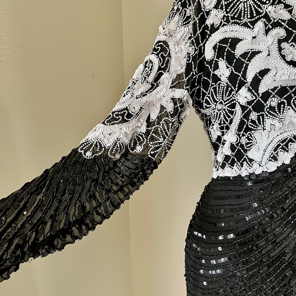 VINTAGE DRESS - Picture 4 of 12
